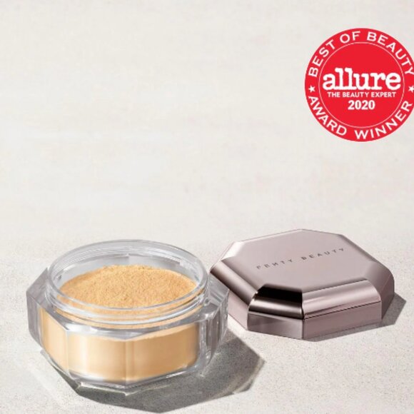 Fenty Beauty Pro Filt'r Instant Retouch Setting Powder in Banana - Picture 1 of 5